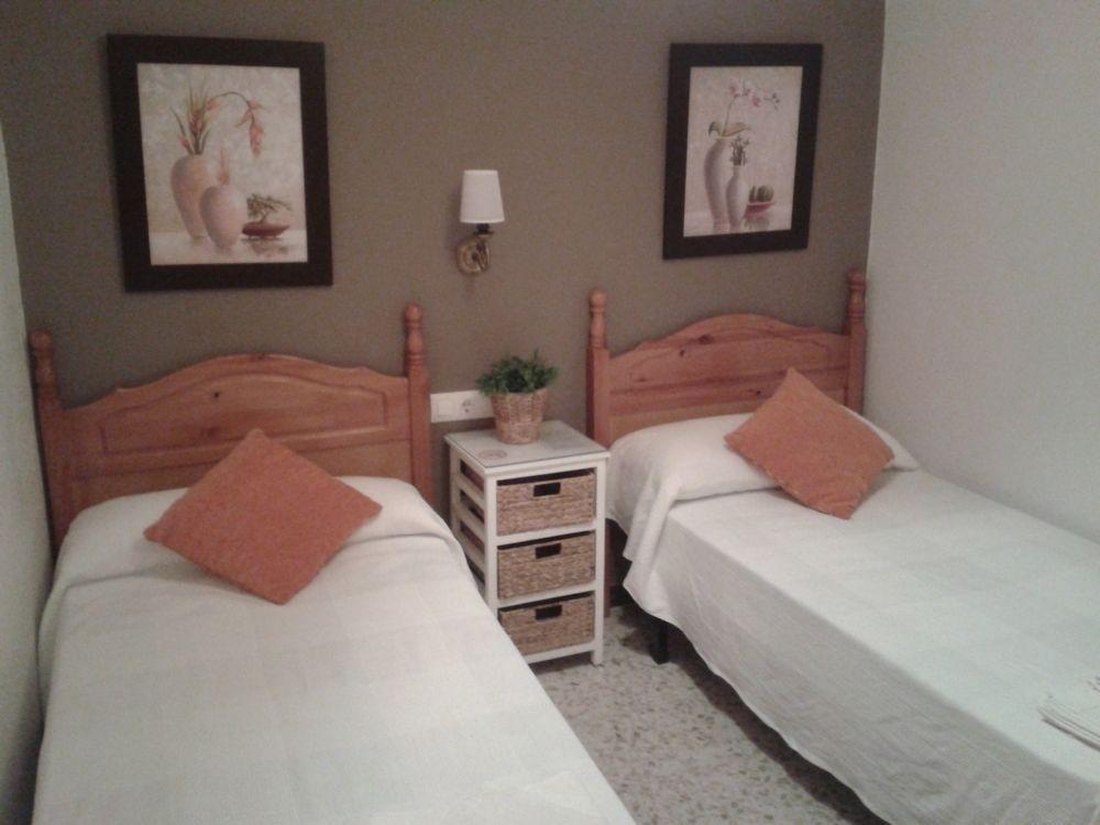 Hostal Tarantelo Conil Conil De La Frontera Exteriör bild
